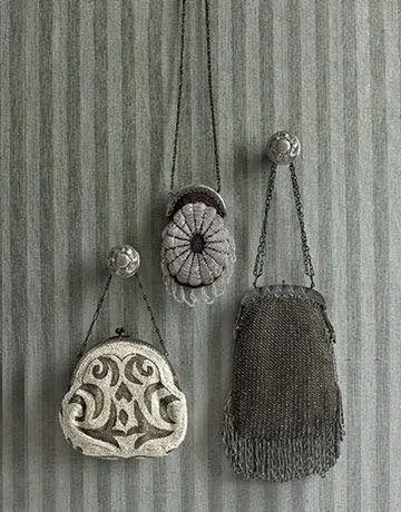 handbagwall