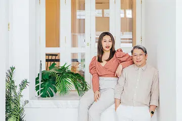 88047-homes_double_as_studio_and_cafe_bella_koh_1_