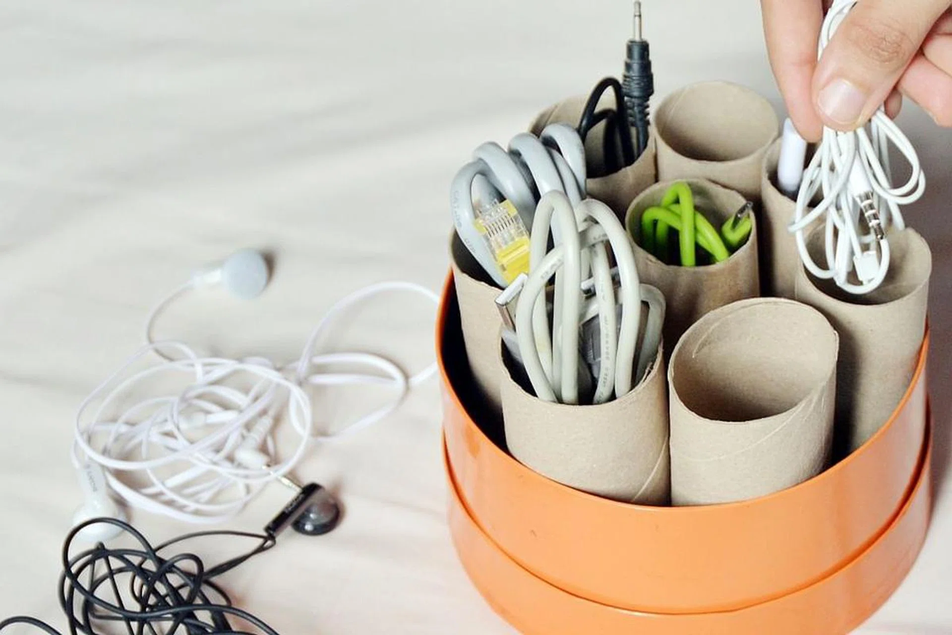 Organising tips: Using toilet paper tubes for wires and cables - Home ...
