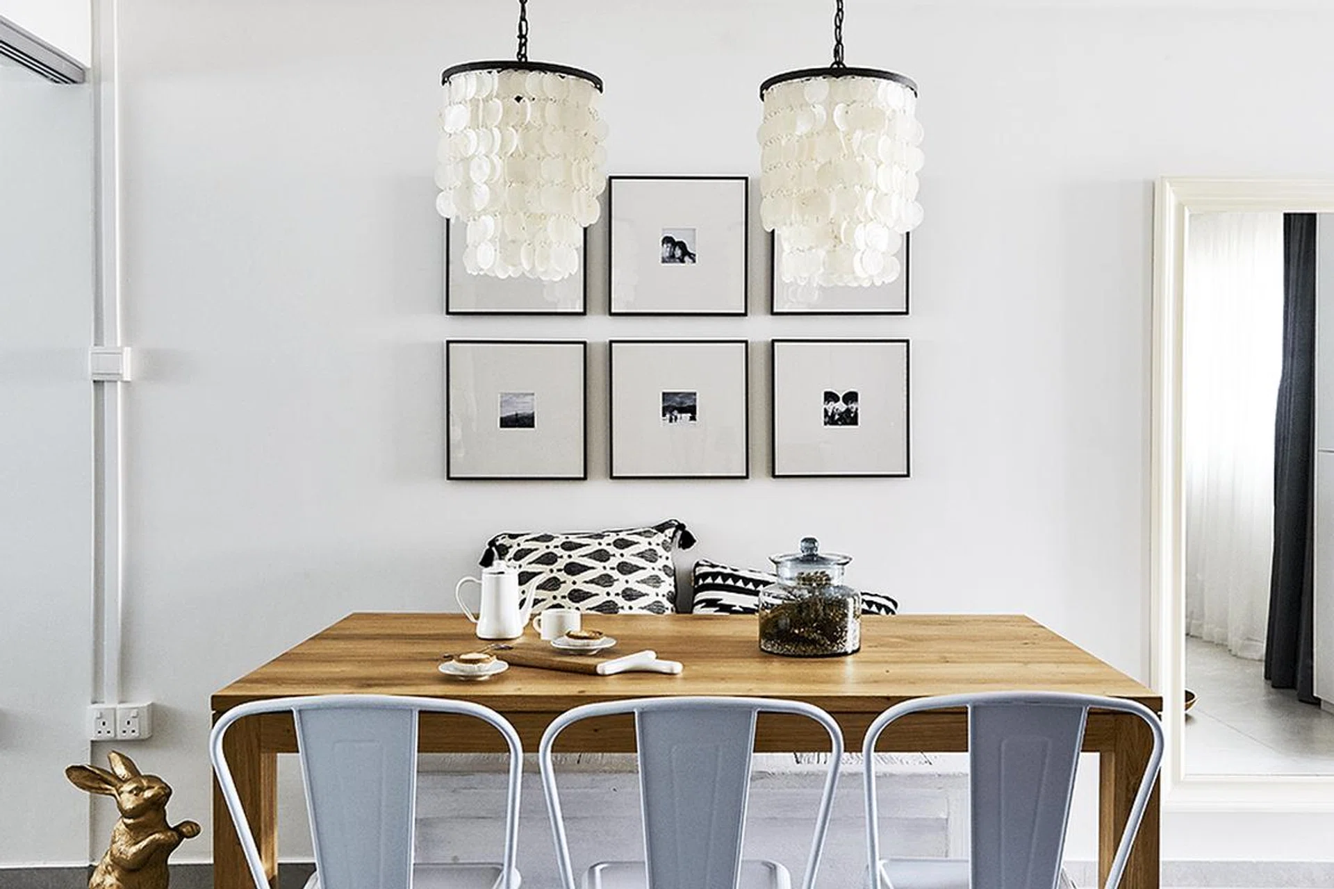 74245-simple_dining_areas_aart_boxx_interior