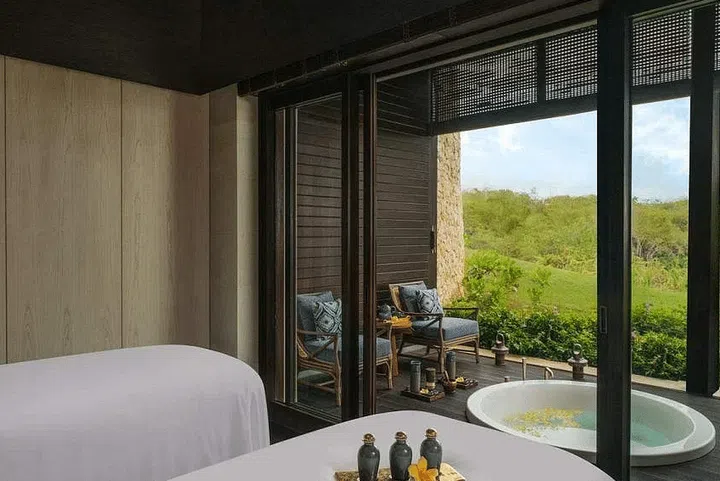 The Raffles Spa situated in The Sanctuary boasts treatment rooms with a view.