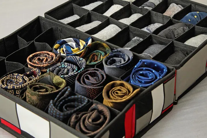 Partition storage box, $6.32, from Daiso.