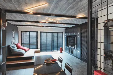 spacesenseindiechic2