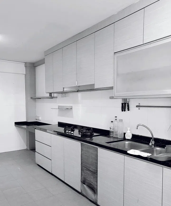 The old kitchen before renovation