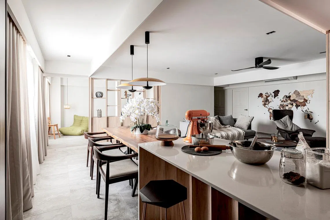House Tour: A clean-lined 4-room HDB flat design with eclectic touches ...