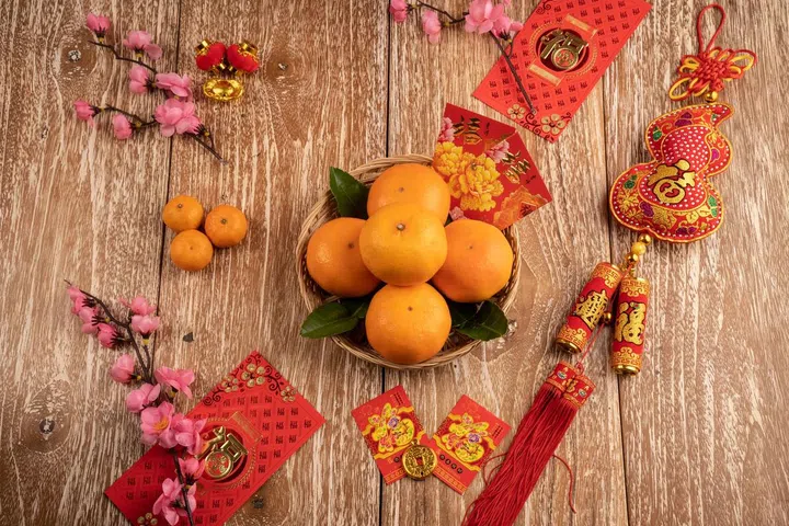 Orange and red packet envelope on chinese new year. Photo from 123RF