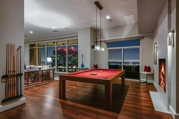 A game room with more LA views.