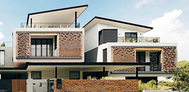 The architectural design concept is carried through to the roof form, which resembles the Chinese character that means “enter” and conveys a welcome gesture.