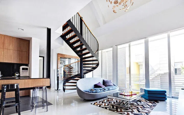 glass walls, Prozfile, living room