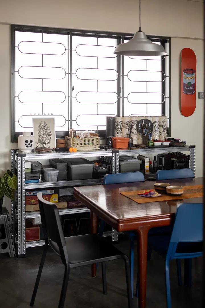 Mismatched dining chairs seated at the dining table.