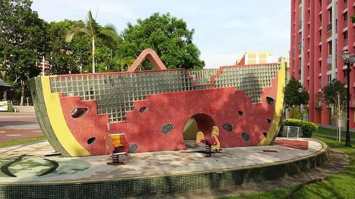 Mangosteen Watermelon Fruit Playground at Tampines Avenue 5