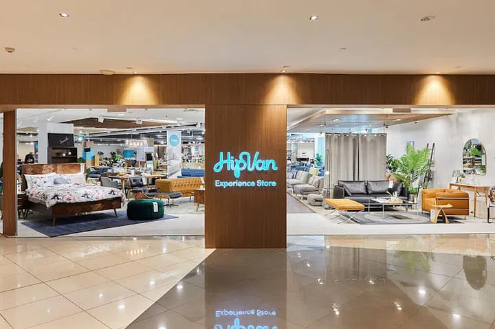 Hipvan's Suntec City showroom store in Singapore