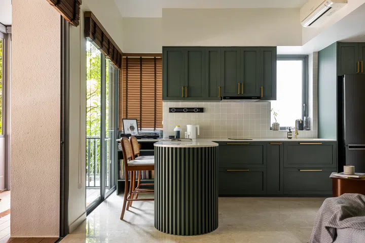 Entering this green oasis is straight off a Pinterest board