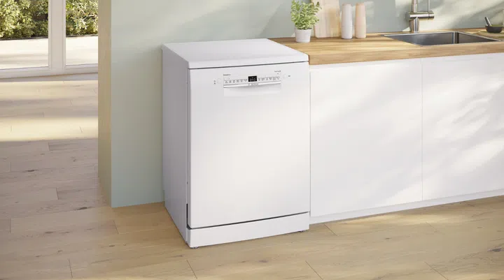 Bosch SMS2IVW01P Series 2 Freestanding Dishwasher