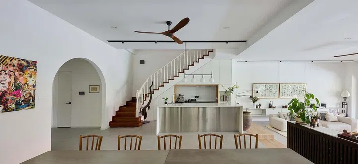 Living room in a 3,990 sq ft semi-detached home at Frankel Estate.