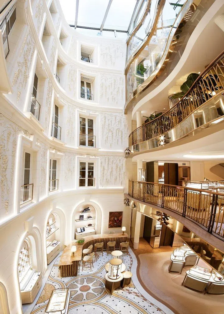 Credit: Laziz Hamani © Cartier