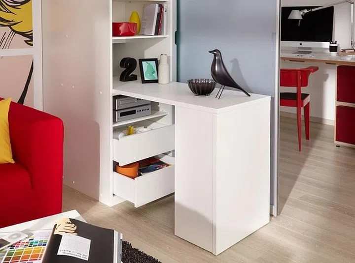 Raumplus, The Ewins Home, storage