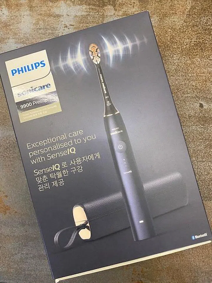 Philips Sonicare 9900 Prestige Power Toothbrush with SenseIQ