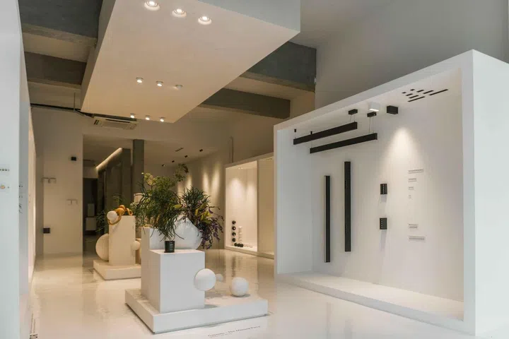 Sol Luminaire Singapore Showroom