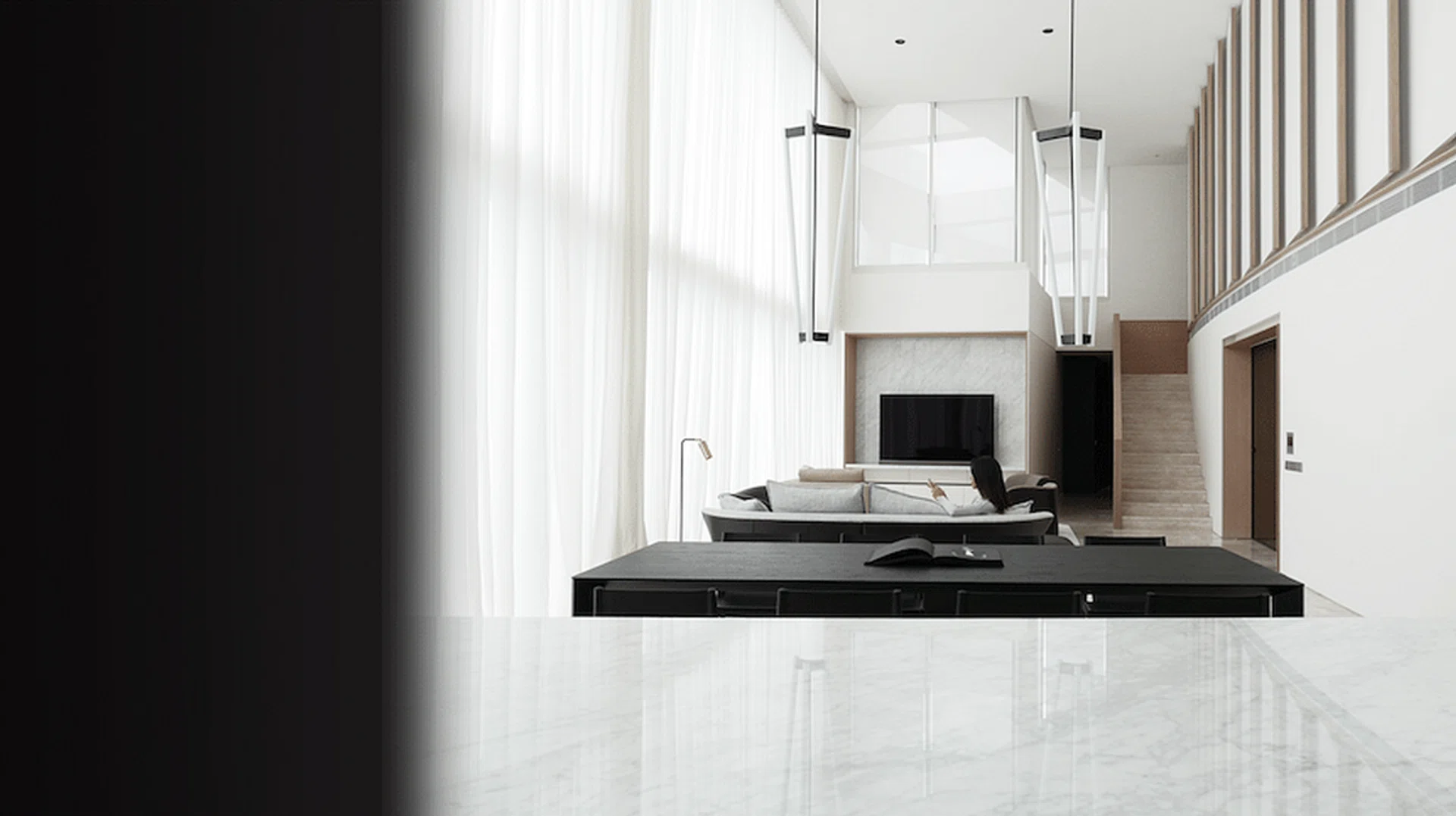 This luxurious duplex apartment in Corals at Keppel Bay is a home that many would dream of living in.