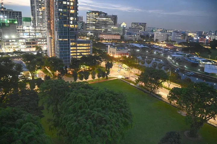 Pictured here is the plot of land near Crawford Street and Block 9 of North Bridge Road, facing South Bank . Picture taken on 26 May 2023. Picture taken from block 4 of Beach Road. URA masterplan amendments. Two plots - one in Crawford Street and the other in Kallang Airport Way to be developed for high-density housing.