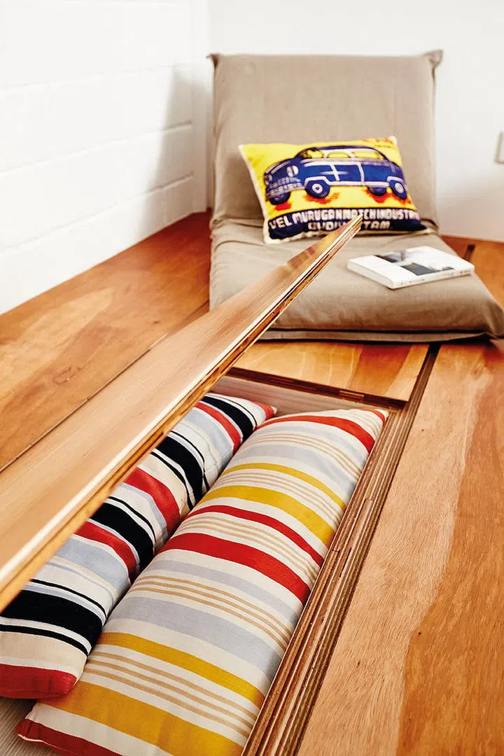 small bedroom storage ideas