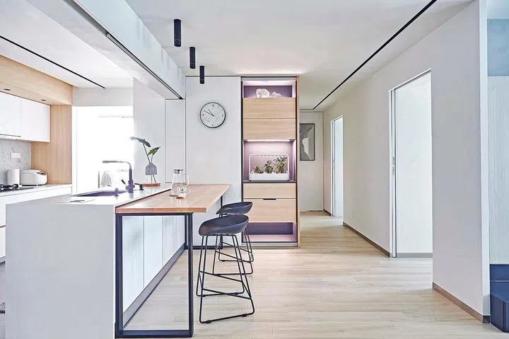 12 All-White Kitchen Ideas: Modern Luxury White Kitchen Styling Tips