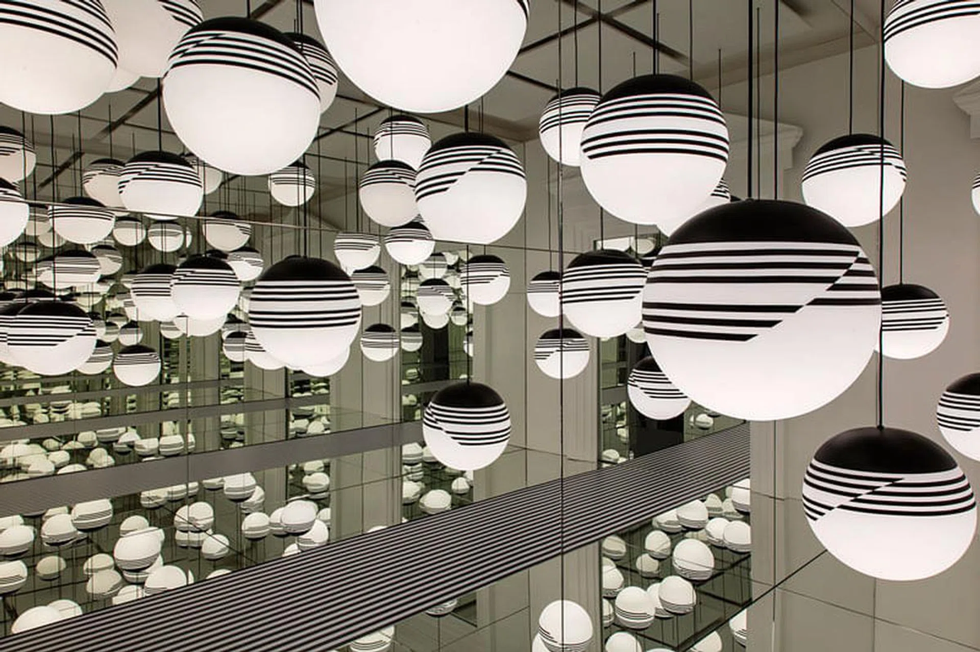 lee-broom-opticality-for-ldf-2016-photo-credit-luke-hayes-8