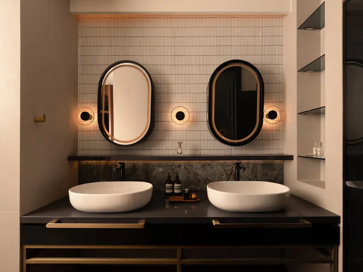 A pair of ‘his and hers’ bathroom sink.