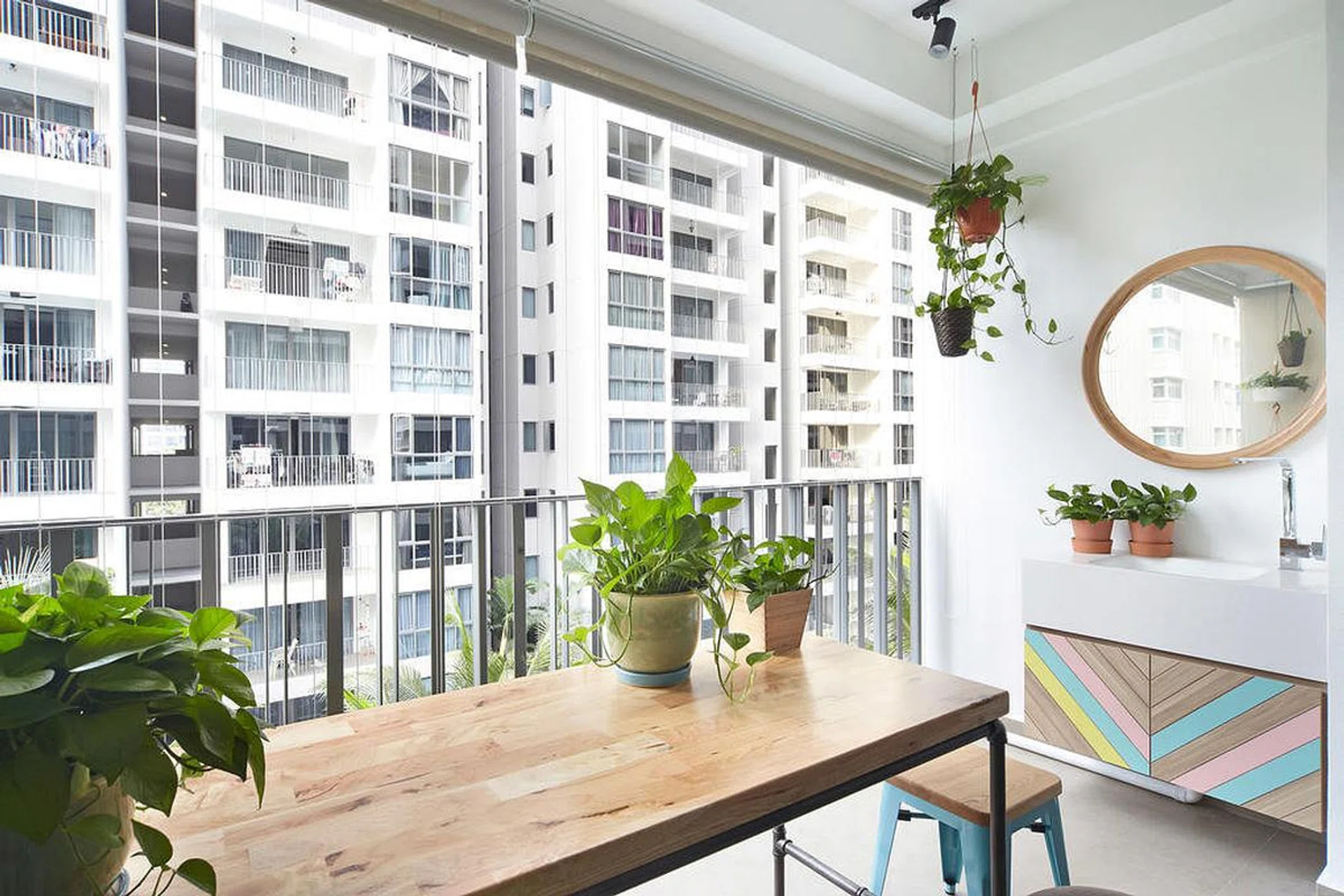 96841-stylish_balcony_sg_10