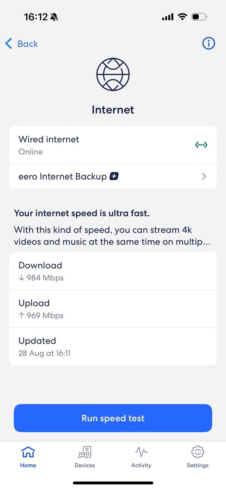 The Eero Pro 7  a tri-band Wi-Fi 7 mesh system that supports 2.4, 5, and 6 GHz bands.