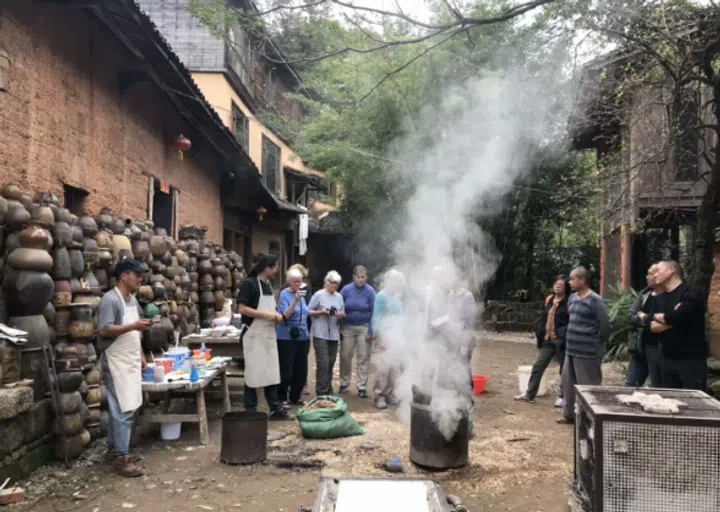 Pottery residency at Jingdezhen International Studio & Sanbao Ceramic Art Institute in Jiangxi, China (景德镇三宝国际陶艺村, 江西省).