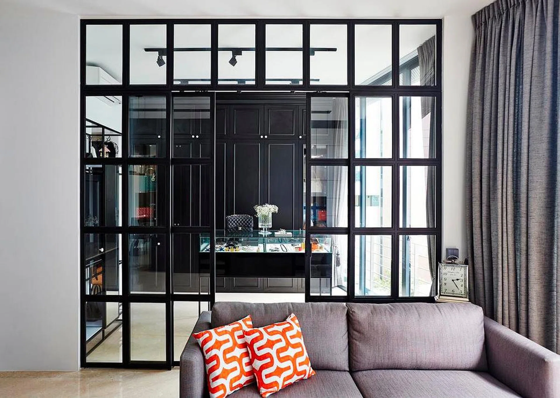 34150-residences-388-river-valley-channelling-chanel