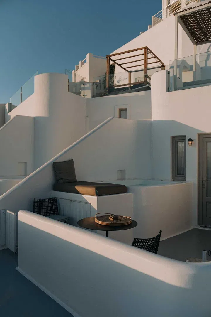 Buy Condominium in Singapore: 7 Things to check & know first