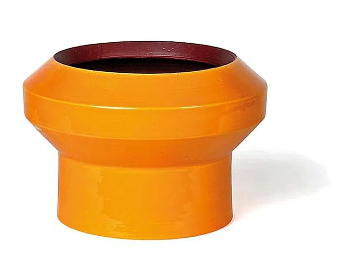 Hosting Christmas Dinner Party: 5 Organisation & preparation tips (Photo Bitossi ALE 10743 Tribe Bowl $1,315 from Space Furniture)