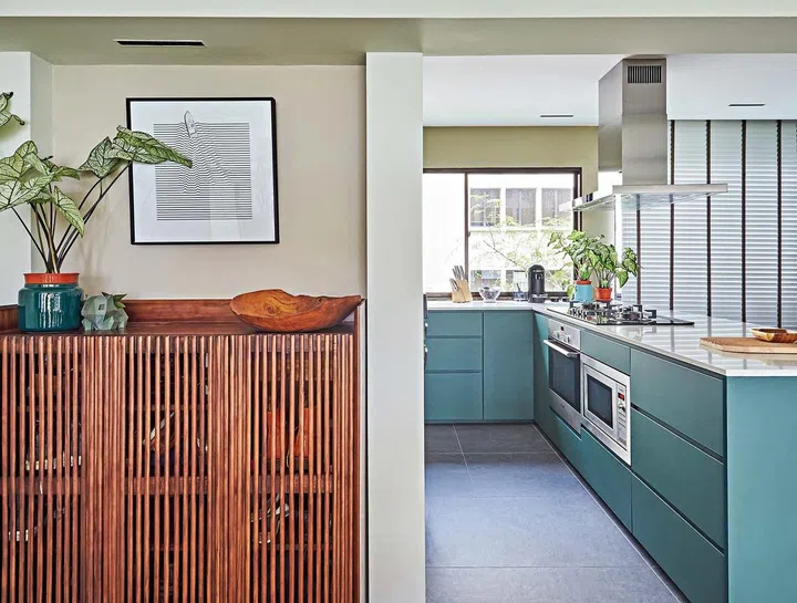 House Tour: Mid-Century Modern 3-Room Walk-Up Apartment nearby Newton Food Centre