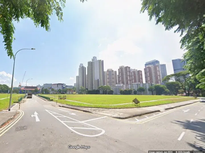 Redhill Peaks BTO site, as pictured on Google Maps.