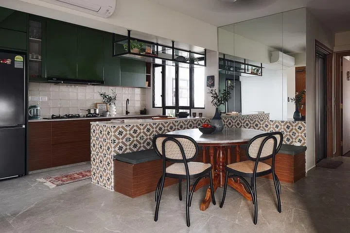 To open up the space, interior designers Rashi and Melissa incorporated an open-concept kitchen with an island. 