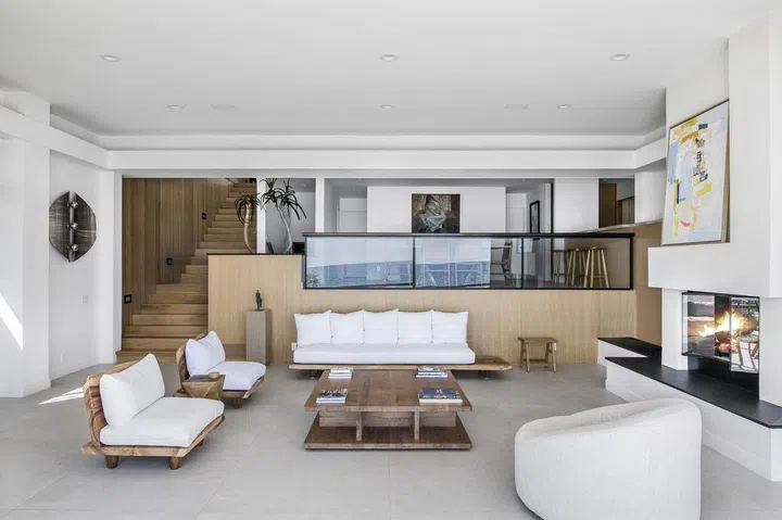 House Tour: Steve McQueen's $16.9 Million Malibu Beach Home