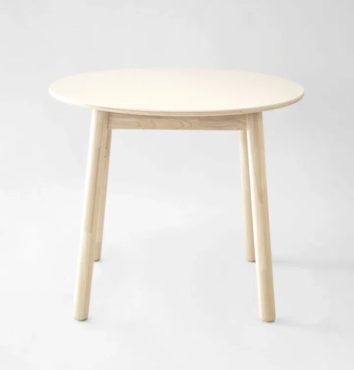 QORE Plong Table is priced at 8,900 ฿.