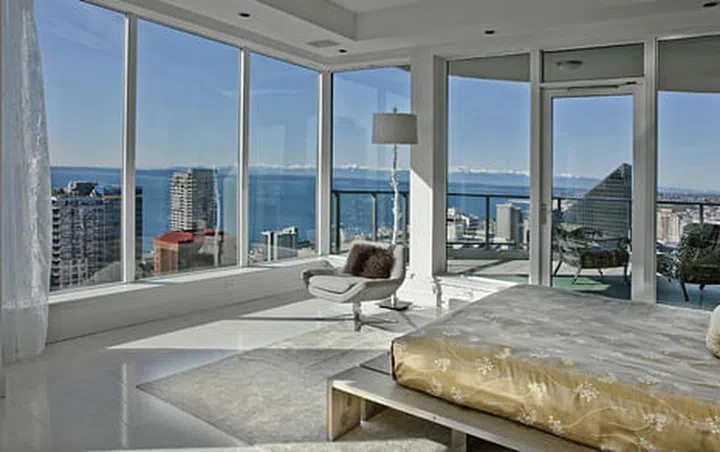 House Tour: Fifty Shades of Grey – Christian Grey’s apartment