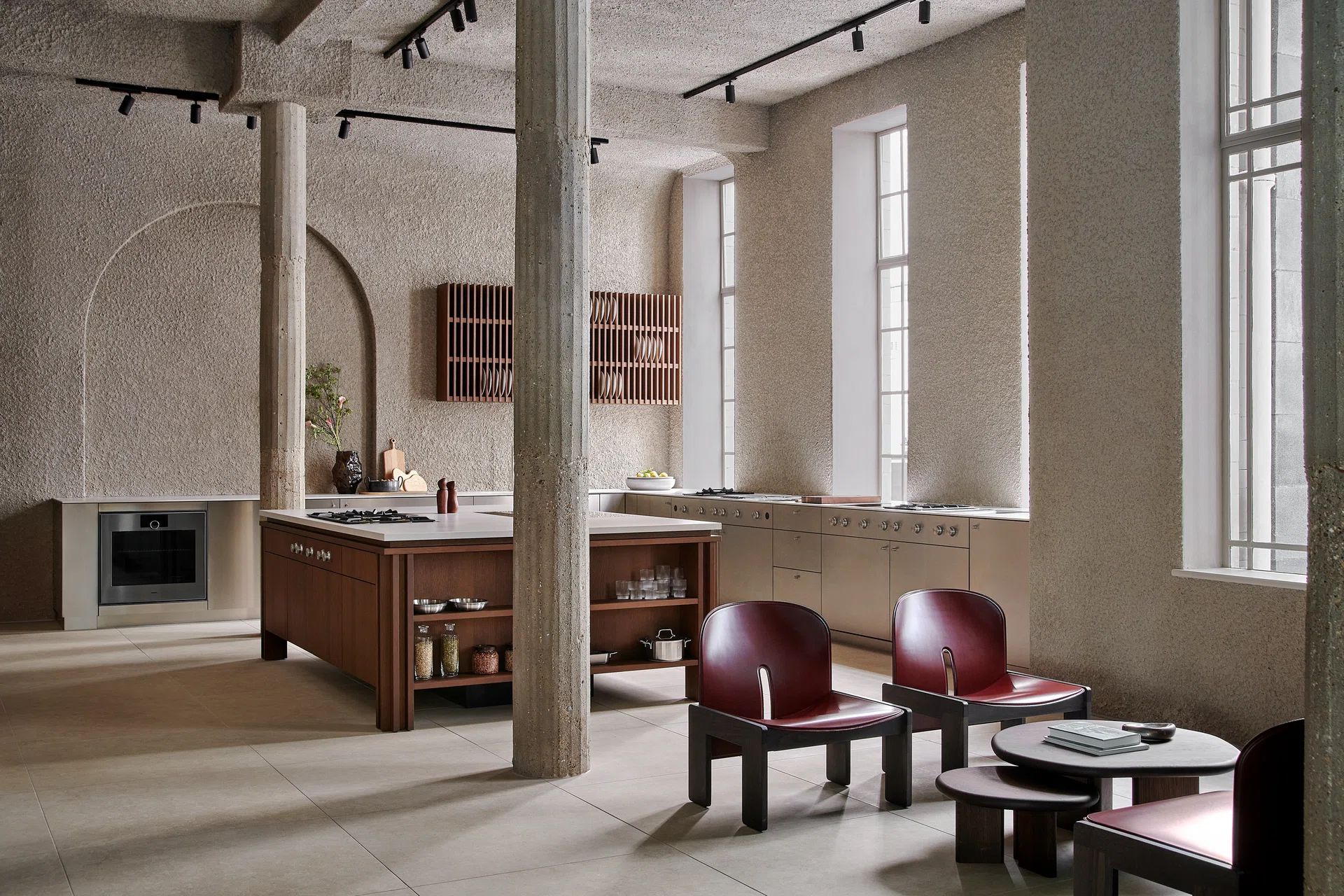 Gaggenau London flagship kitchen and dining area.