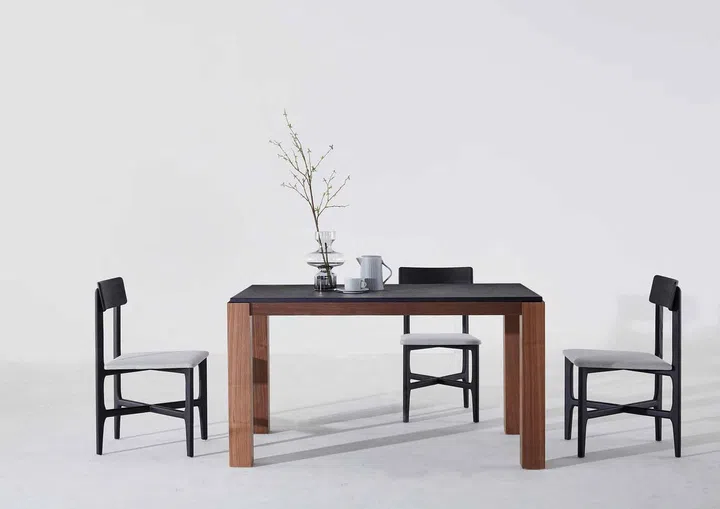 Ashley Furniture: Dining Table & Chairs On Sale Now (Home & Decor Exclusive Promo!)