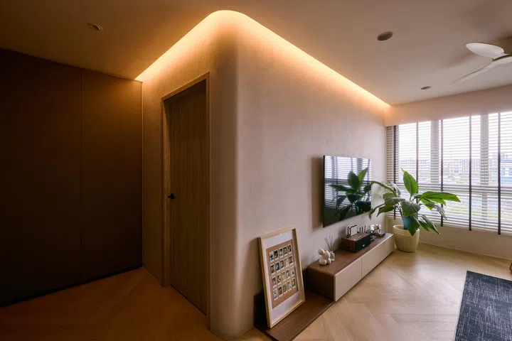 Rounded walls and edges in a 5-room HDB BTO in Woodlands.