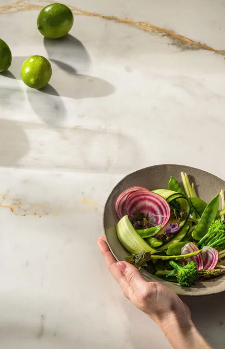 Caesarstone’s new porcelain surface, 535 Goldesse, from the Lioli Collection 2026.