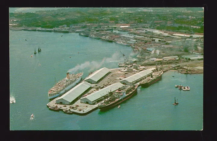 Keppel Bay, 1960s-1980s. Collection of National Museum of Singapore.