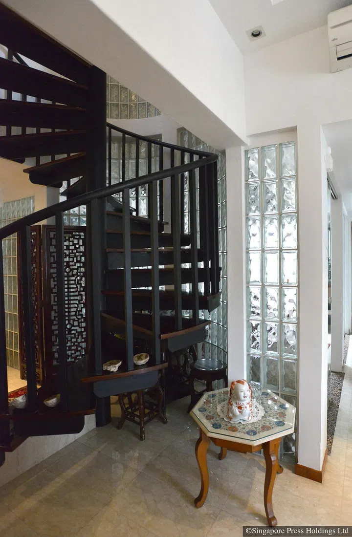 Paul Foster home