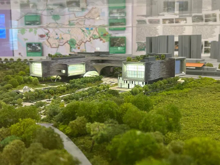 Miniature model of the new Science Centre at Jurong Lake District at the URA Draft Master Plan 2025.