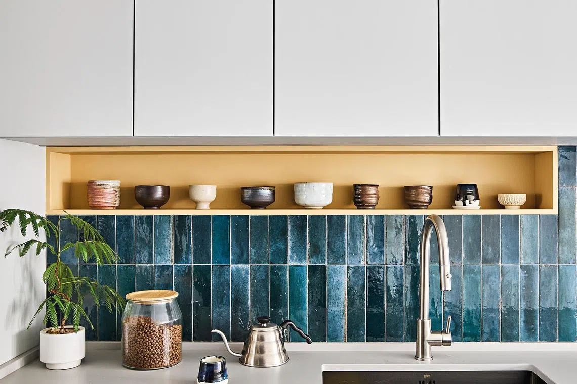 5 Half Height Backsplash Kitchen Ideas: White, black, pattern tiles ...