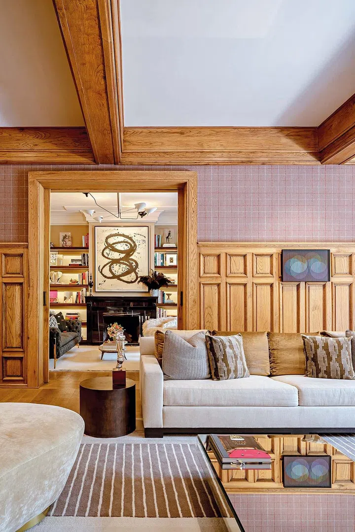 Sofia Aspe gave new life to the existing boiseries from the 40’s.